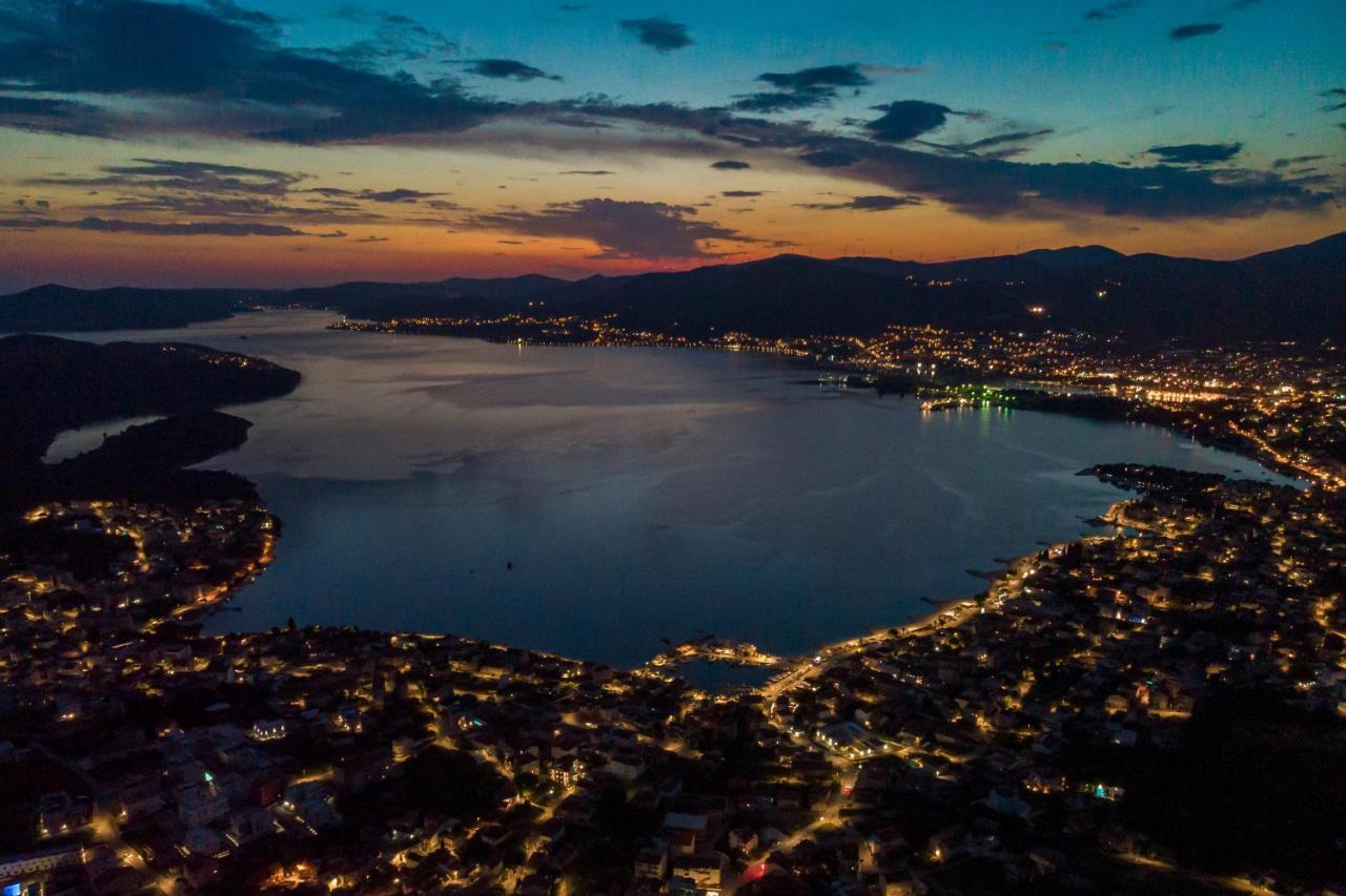 Island Resort Mihaela - Happy Rentals Trogir Luaran gambar